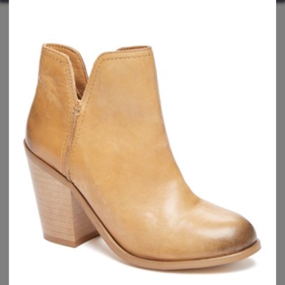 Kenneth Cole Reaction Acorn Kite Leather Bootie